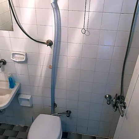 Ersoy Ak
