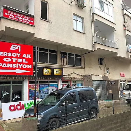 Ersoy Ak