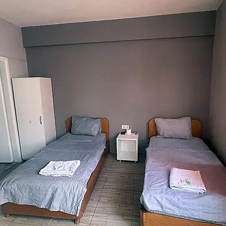 Ersoy Ak 3*