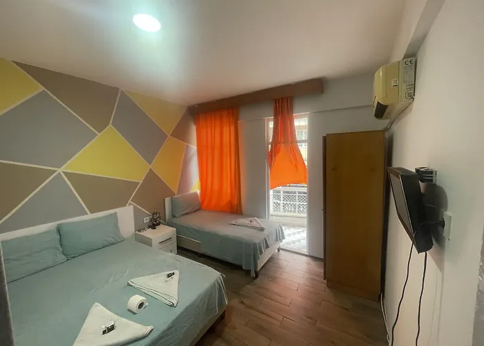 Ersoy Ak 3*