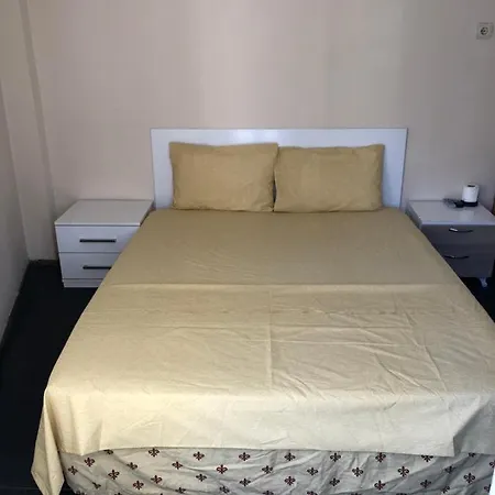 Ersoy Ak 3*