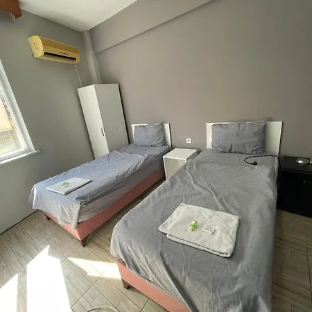Ersoy Ak 3*